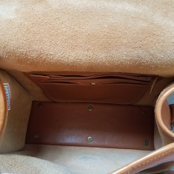 Vintage Dooney & Bourke Medium Essex Shoulder Bag - Picture 7 of 13